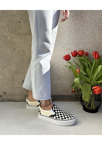 2 - VANS CLASSIC SLIP-ON P EBWW1 black white scacchi scarpe unisex sneakers elastici platform
